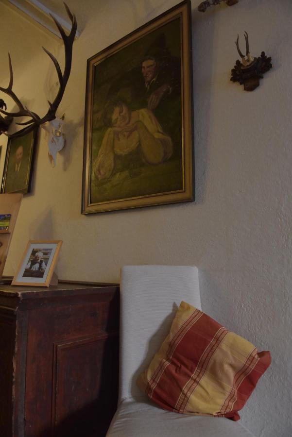 Gasthof Hirschenwirt Schoeder Bagian luar foto