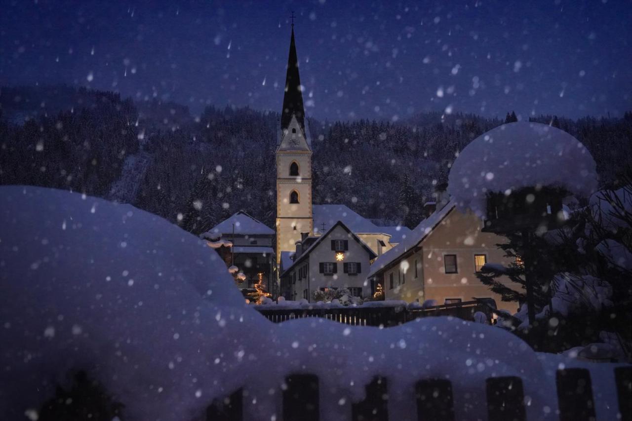 Gasthof Hirschenwirt Schoeder Bagian luar foto